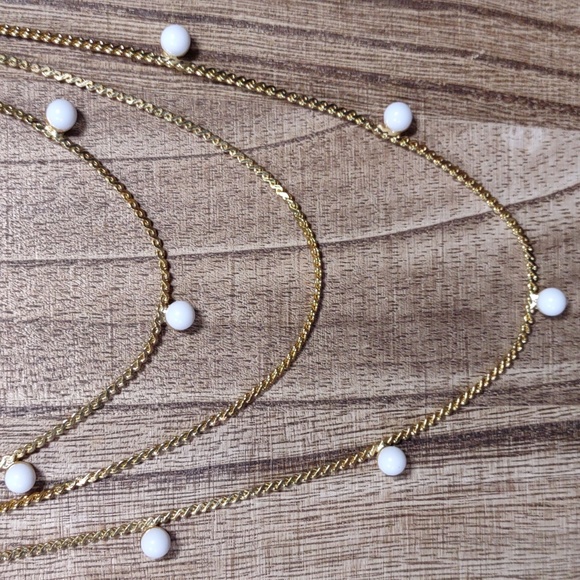 Vintage Hobe Triple Chain Necklace - Picture 3 of 9